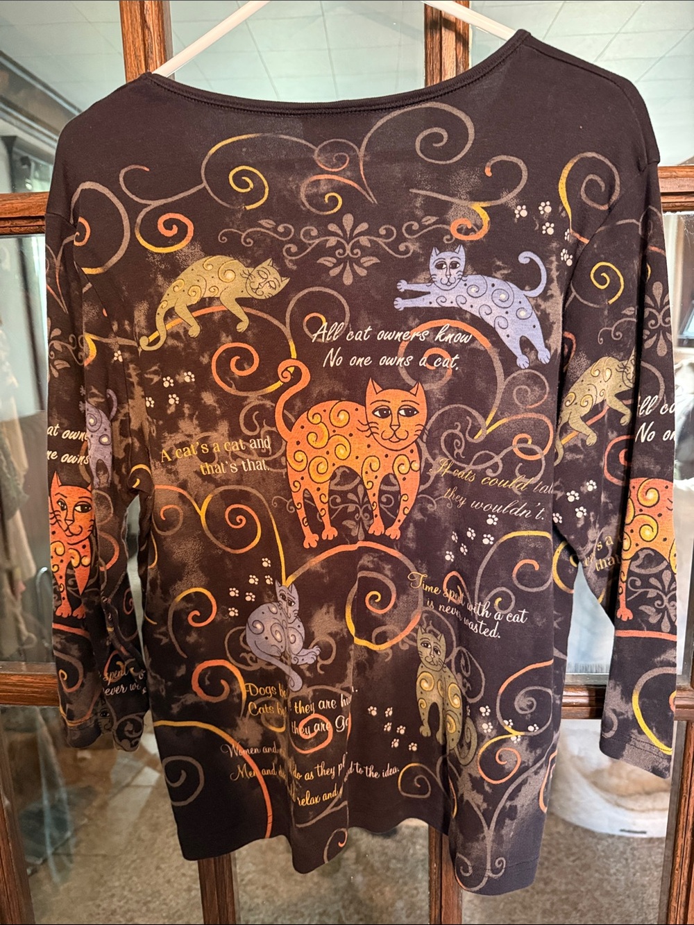 Cactus Bay Apparel Black Cat Print Rhinestone V-Neck Top XXL Made in USA Artsy - Picture 6 of 6